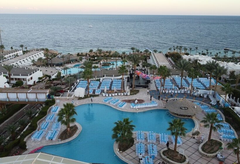 Safir Sharm Waterfalls Resort