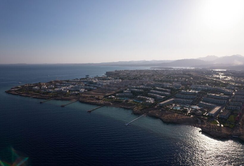 Safir Sharm Waterfalls Resort