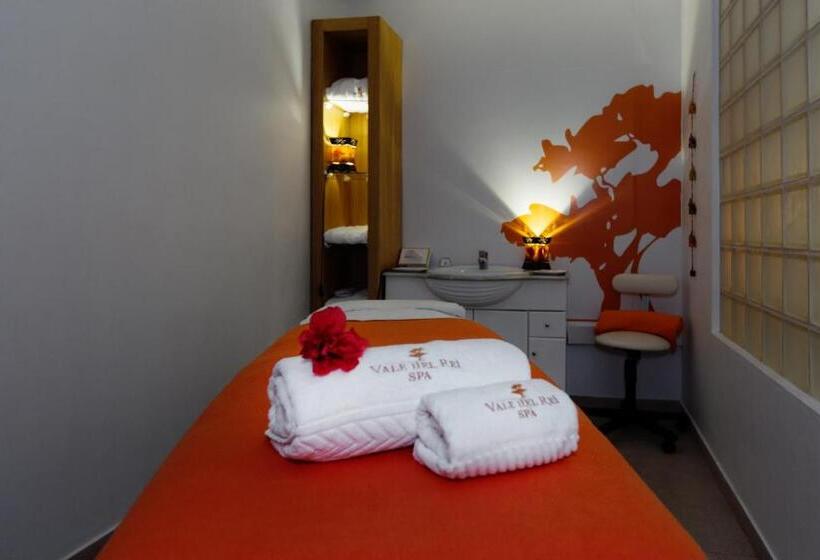 אתר נופש Vale D El Rei Hotel & Villas