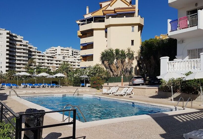 Apartamentos Turísticos Sunny Beach