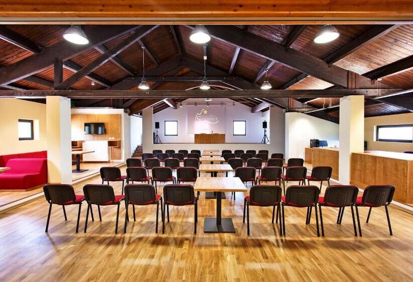 Albergo Diffuso Col Gentile Socchieve