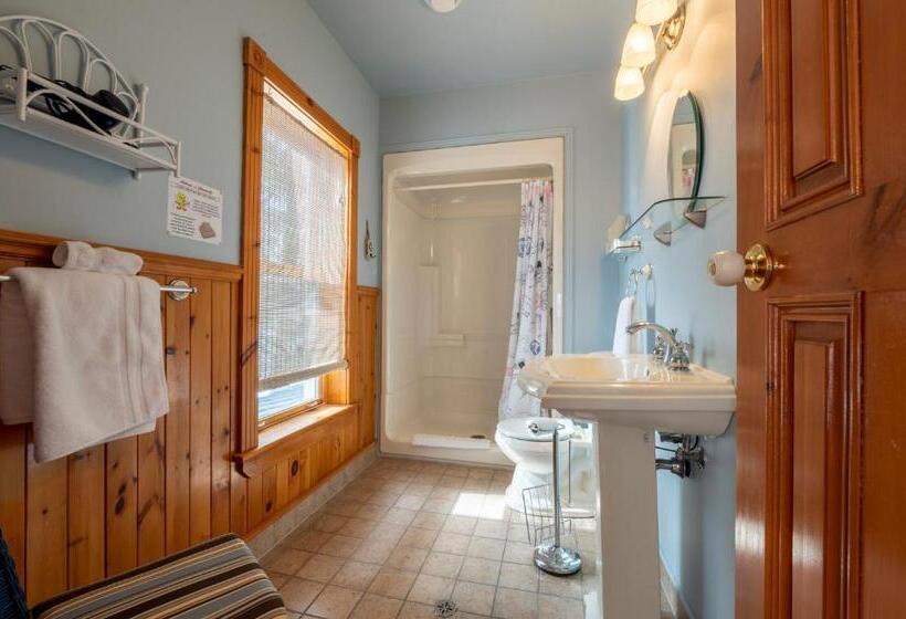 旅馆 Auberge L Intermède Du Lac