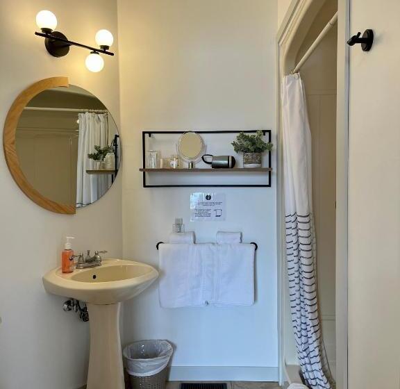 旅馆 Auberge L Intermède Du Lac