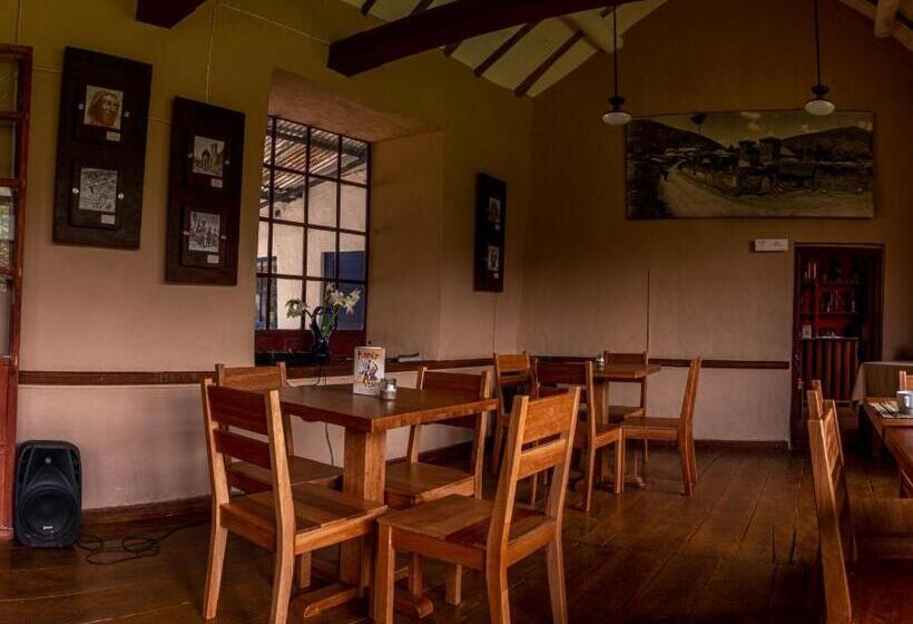 ユースホステル Casona Checacupe