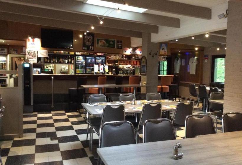 ユースホステル Dortoirs Le Domaine