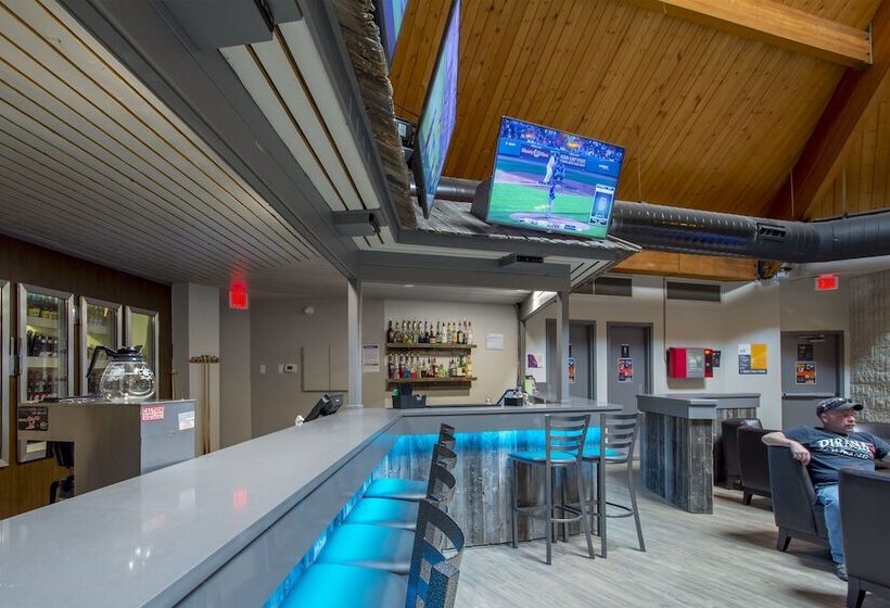 فندق صغير Grand Marshal Inn