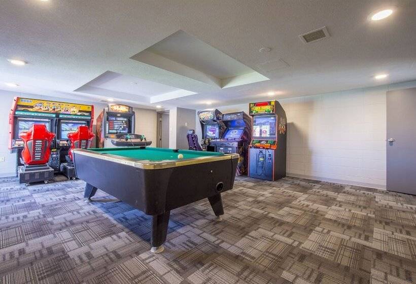 فندق صغير Grand Marshal Inn