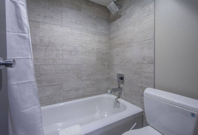 فندق صغير Grand Marshal Inn