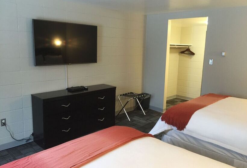 فندق صغير Grand Marshal Inn