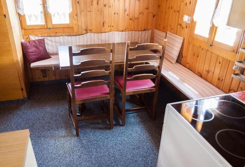 הוסטל Gruppenhaus Im Walliser Alpstyle