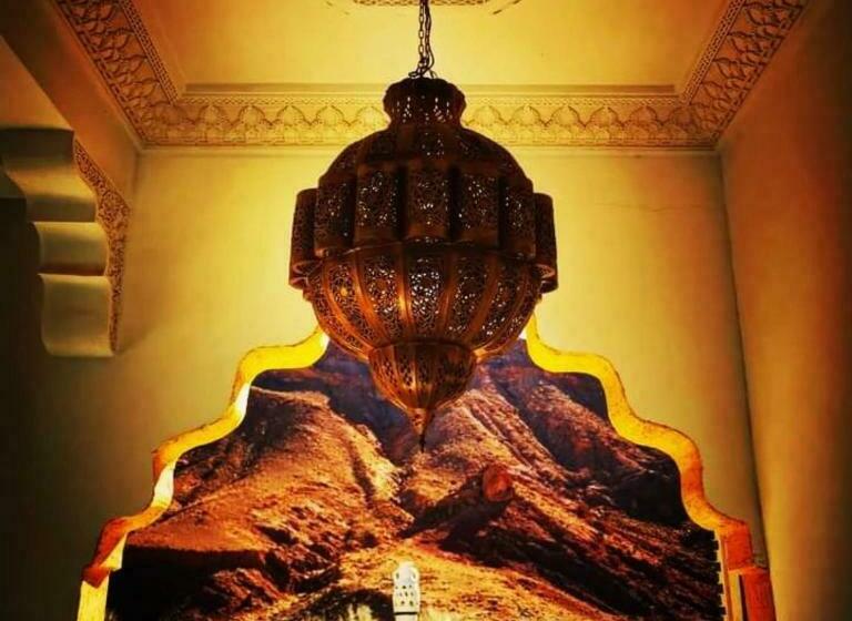 هاستل Hiking Nomads Guesthouse