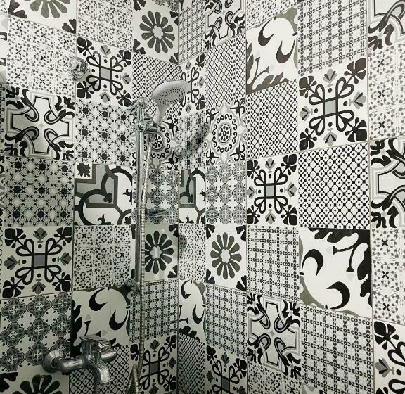 هاستل Hiking Nomads Guesthouse