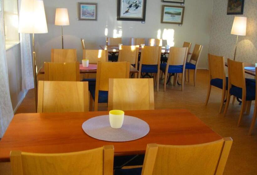 הוסטל Kierinki Village Majatalo