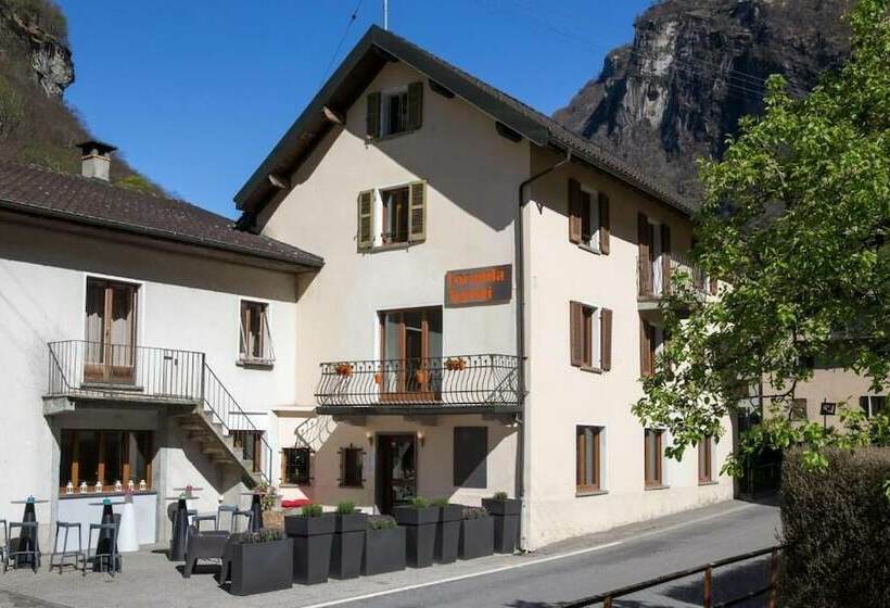 הוסטל Locanda Turisti