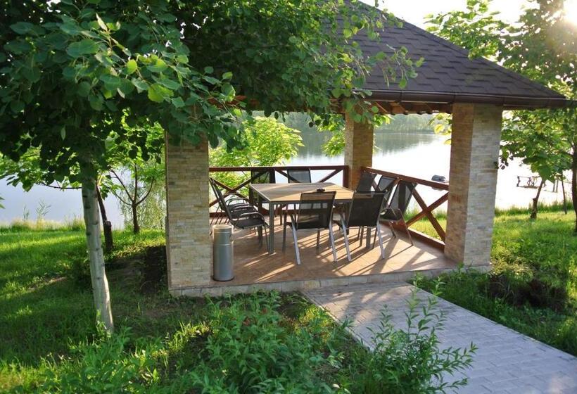 هاستل Vesyolaya Rochsha