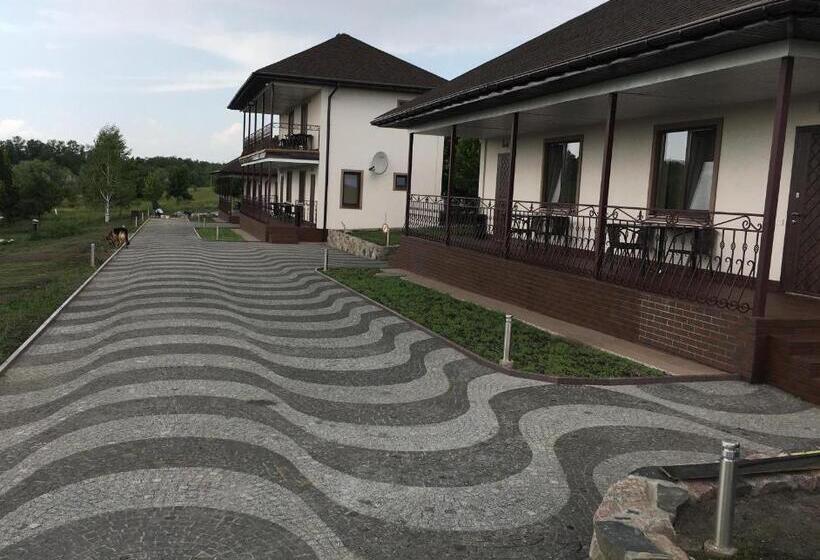 هاستل Vesyolaya Rochsha