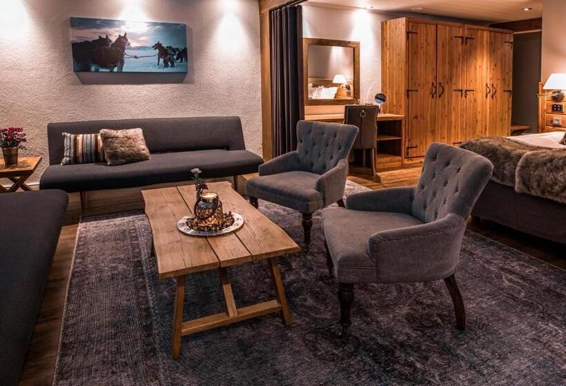 Beana Laponia   Wilderness Boutique Hotel With Safaris