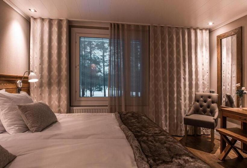 Beana Laponia   Wilderness Boutique Hotel With Safaris