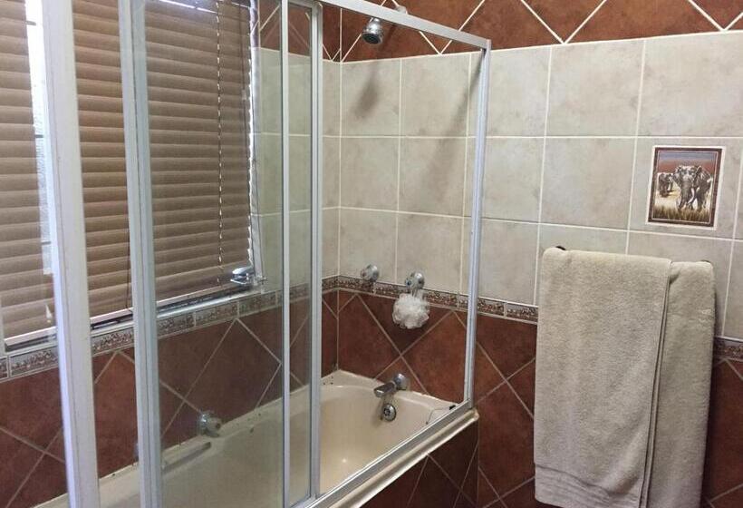 مبيت وإفطار Baobab Lane Lodge