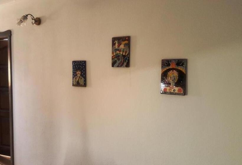 مبيت وإفطار Hazanéző Panzió