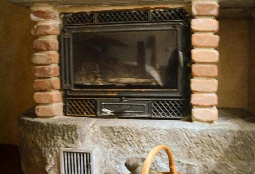 مبيت وإفطار Il Cappellaio Matto