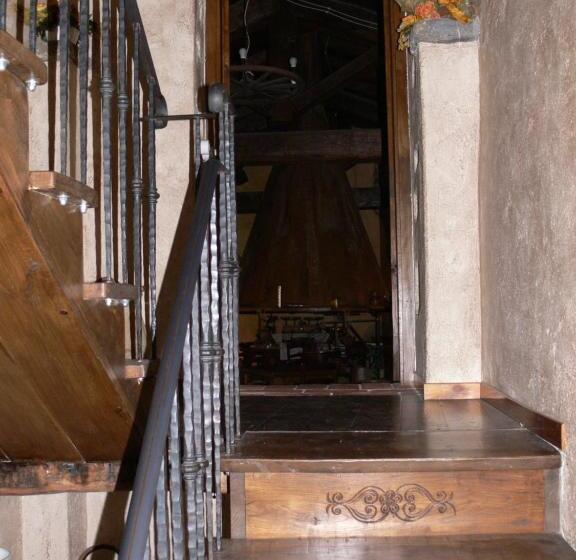 مبيت وإفطار Il Cappellaio Matto