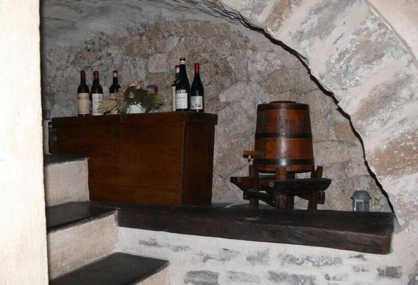 مبيت وإفطار Il Cappellaio Matto