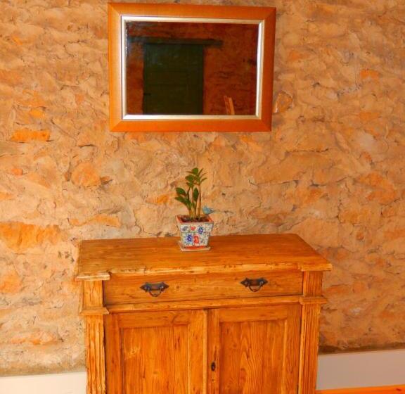 住宿加早餐 Morialta Barns