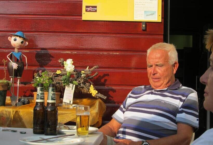 צימר Pipowagen Minicamping De Linde