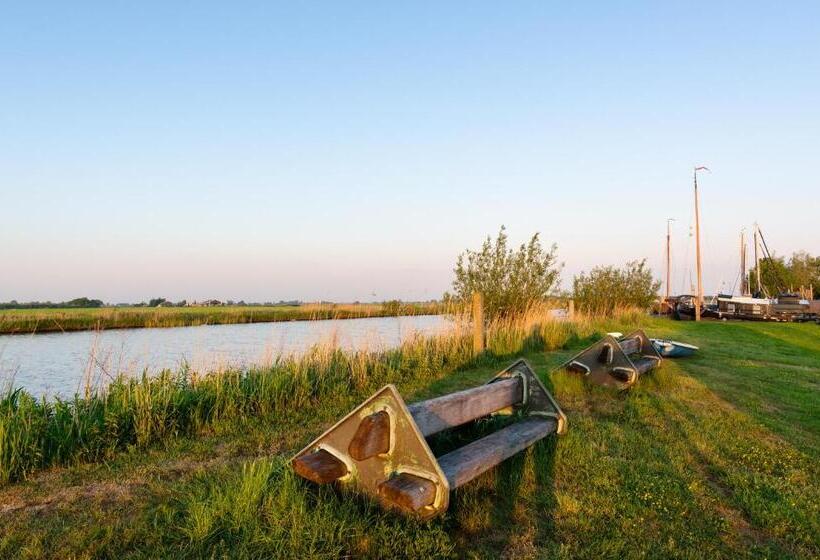 Bed and Breakfast Rufus Aan Het Water
