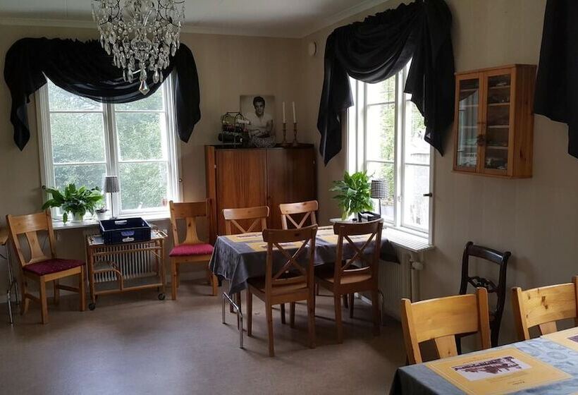 Bed and Breakfast Solmyra 56 Gästhem