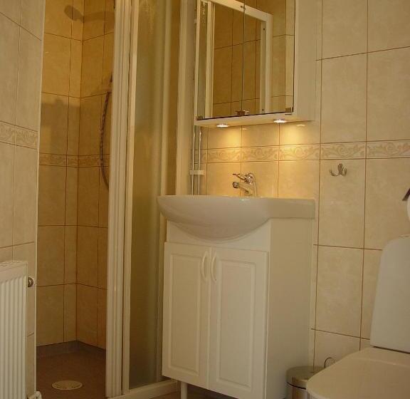 مبيت وإفطار Sundsmåla Landsbygdshotell