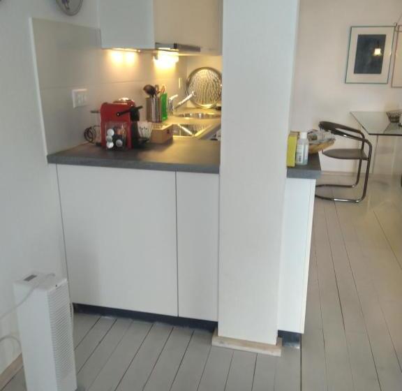 Bed & Breakfast Swiss Borzoi House