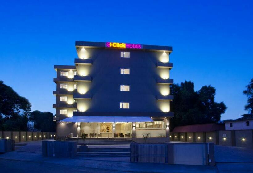 Click Hotel, Junagadh