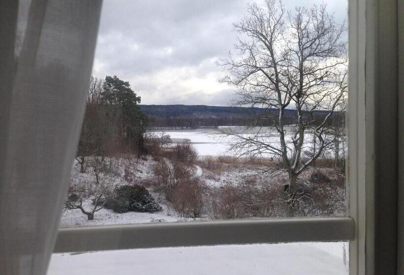 Fredriksons Vilt, Vin & Pensionat