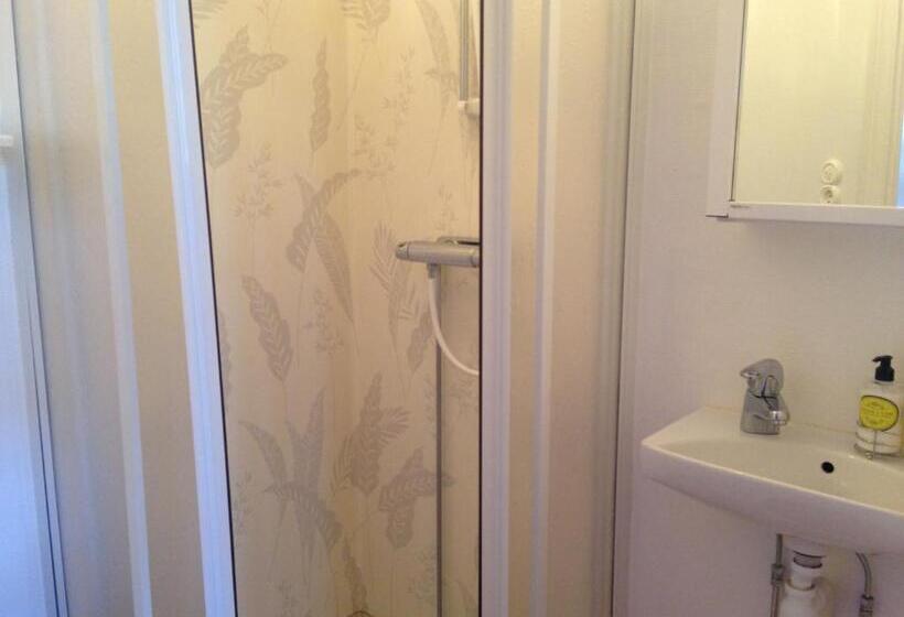 Fredriksons Vilt, Vin & Pensionat