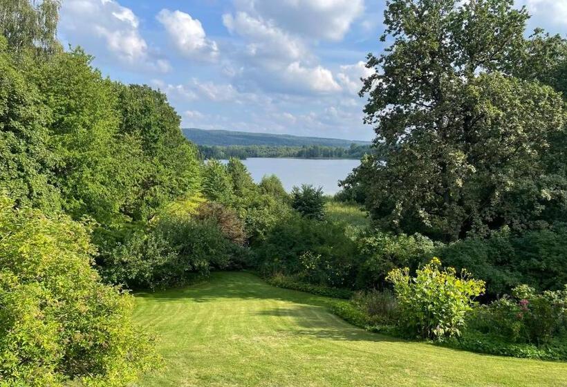 Fredriksons Vilt, Vin & Pensionat