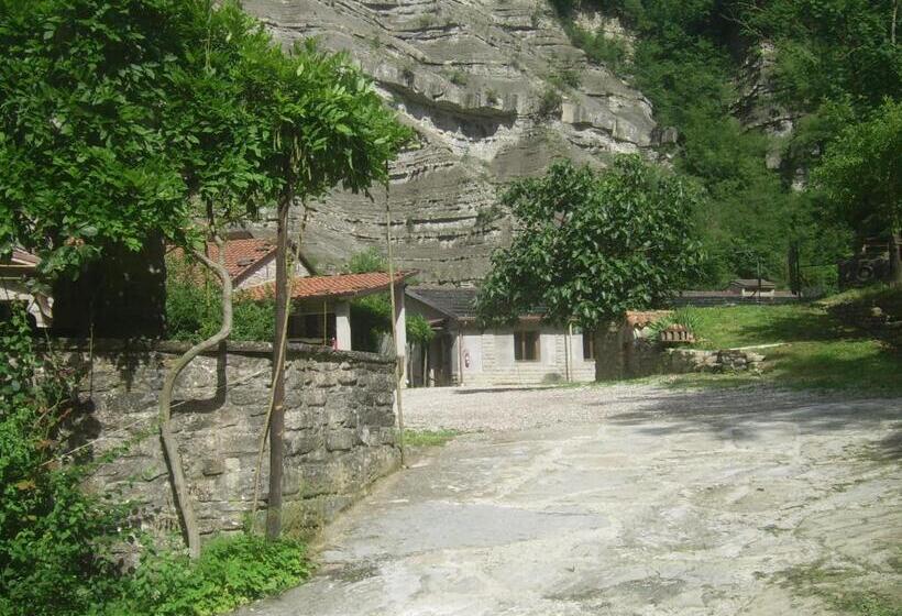 Отель Agriturismo Mulino Di Culmolle