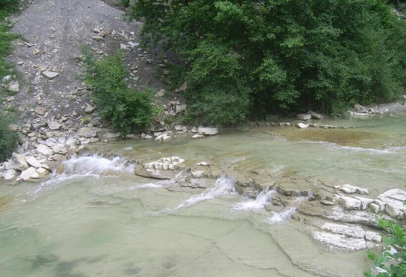 Отель Agriturismo Mulino Di Culmolle