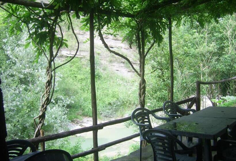 Отель Agriturismo Mulino Di Culmolle