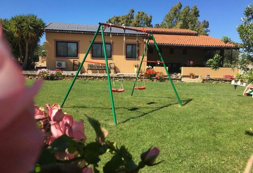 בית מלון כפרי Agriturismo Sechi