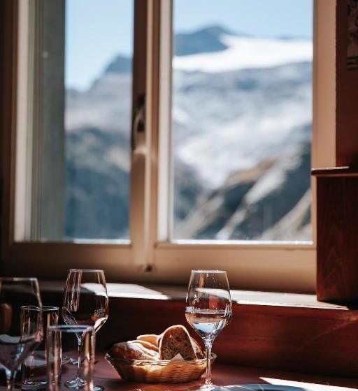 فندق Albergo Robiei