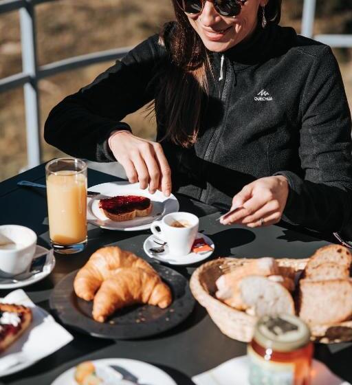 فندق Albergo Robiei