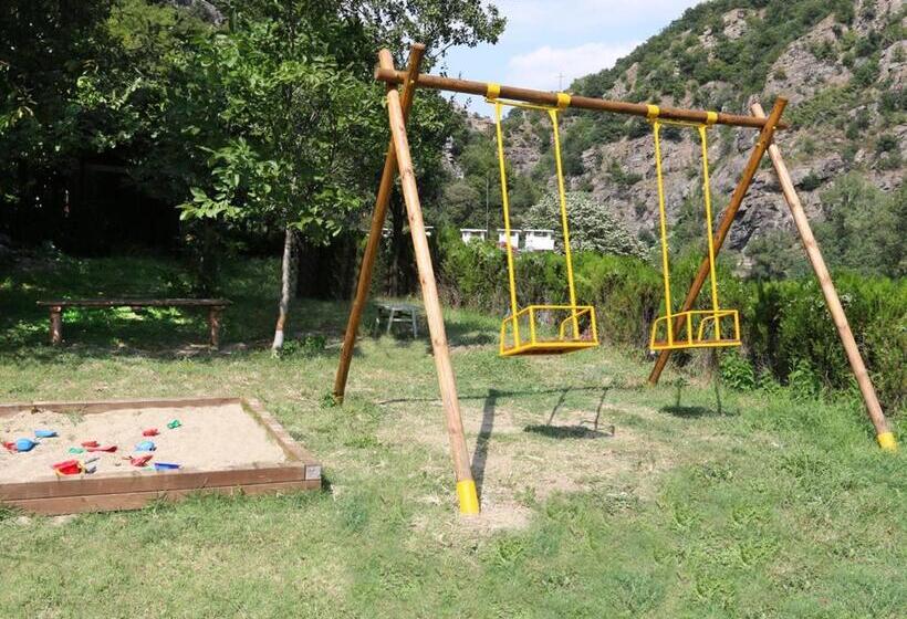 فندق Aqua Varvara