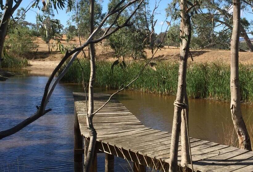 Отель Birchwood Cottage