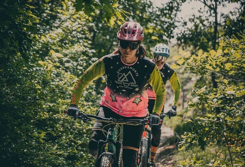 Отель Ca  Del Monte Resort