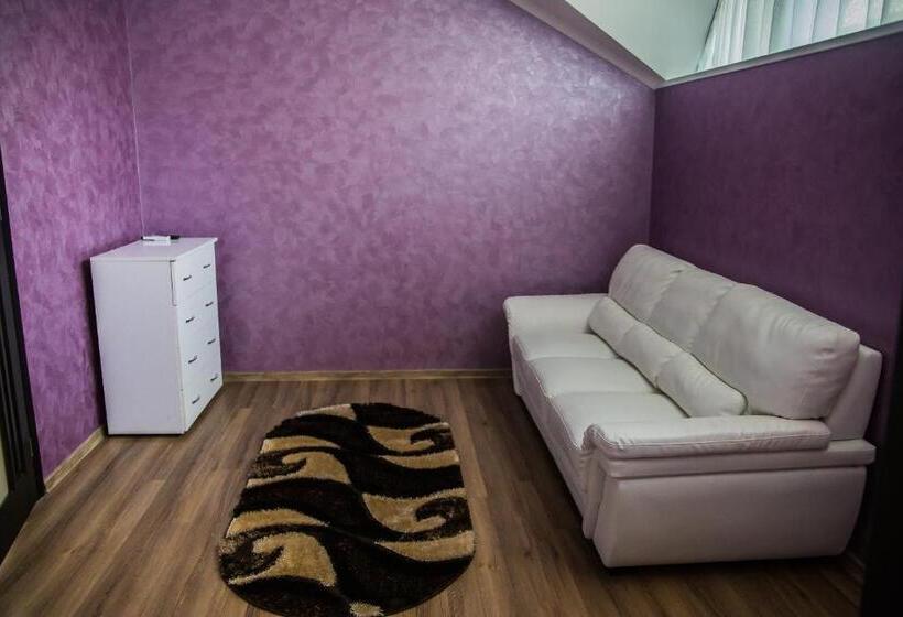בית מלון כפרי Chalet