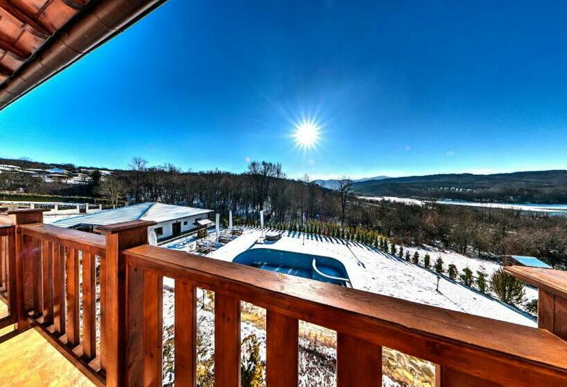 فندق Family Complex Krisbo