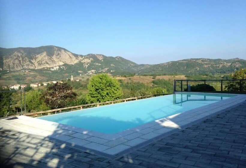 فندق Foresteria La Merlina