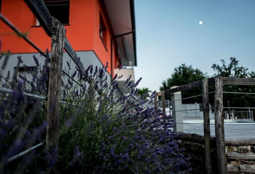 בית מלון כפרי Foresteria La Merlina